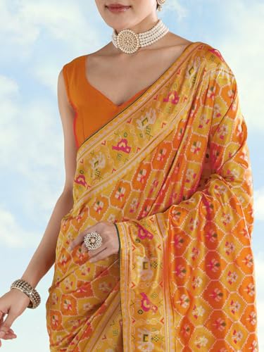 Monjolika Fashion mustard patola silk saree – image 4