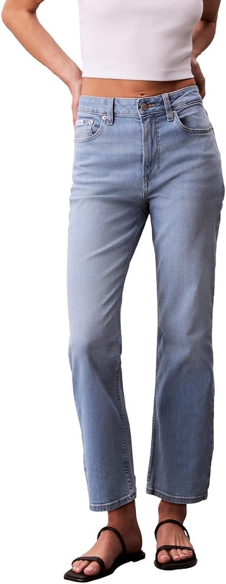 Women's High Rise Straight Fit Jeans