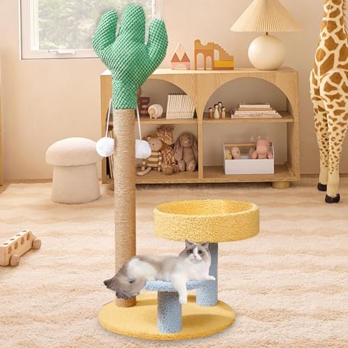 Arbre à chat avec griffoir pour salon moderne : le terrain de jeu idéal