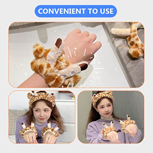 Beavorty Spa Headband with Wristbands Set Cute Giraffe Face Wash Makeup Headband and 2pcs Wrist Washband Scrunchies Cuffs to Avoid Liquid from Spilling Down Your Arms - Image 3