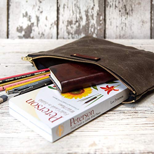 The Maker Pouch in Truffle