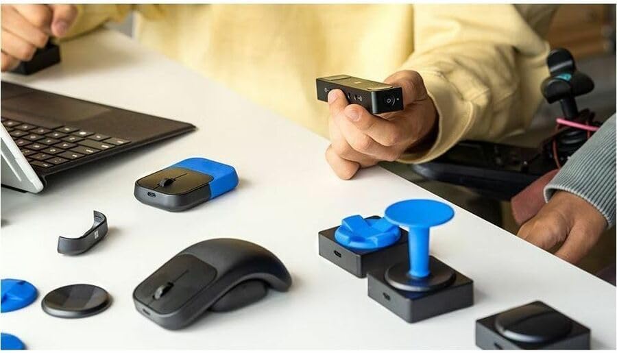 Microsoft Adaptive Hub Black