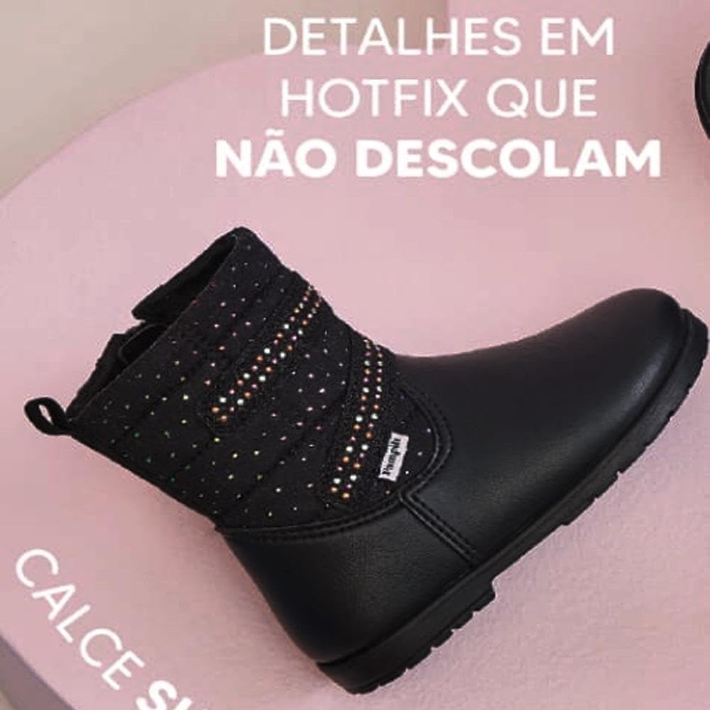 Bota Infantil Menina Pampili Tachas Preta Rubi Tamanho:22 em promoção! Veja a oferta e mais achadinhos de Botas & Galochas Infantis 7 Hoje é o melhor dia para comprar Bota Infantil Menina Pampili Tachas Preta Rubi Tamanho:22 com aquele preço maroto! Promoção! Aproveite a oferta! 7