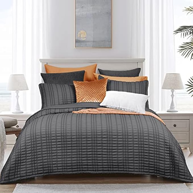 PHF Seersucker Washed Quilt Set Full/Queen Size, Drop Nicely, 3PCS Soft Bedspread, Boho Stylish Bed Spread for Summer, 1 Textured Stripe Coverlet 90" x 90" and 2 Pillow Cases, Charcoal/Dark Grey