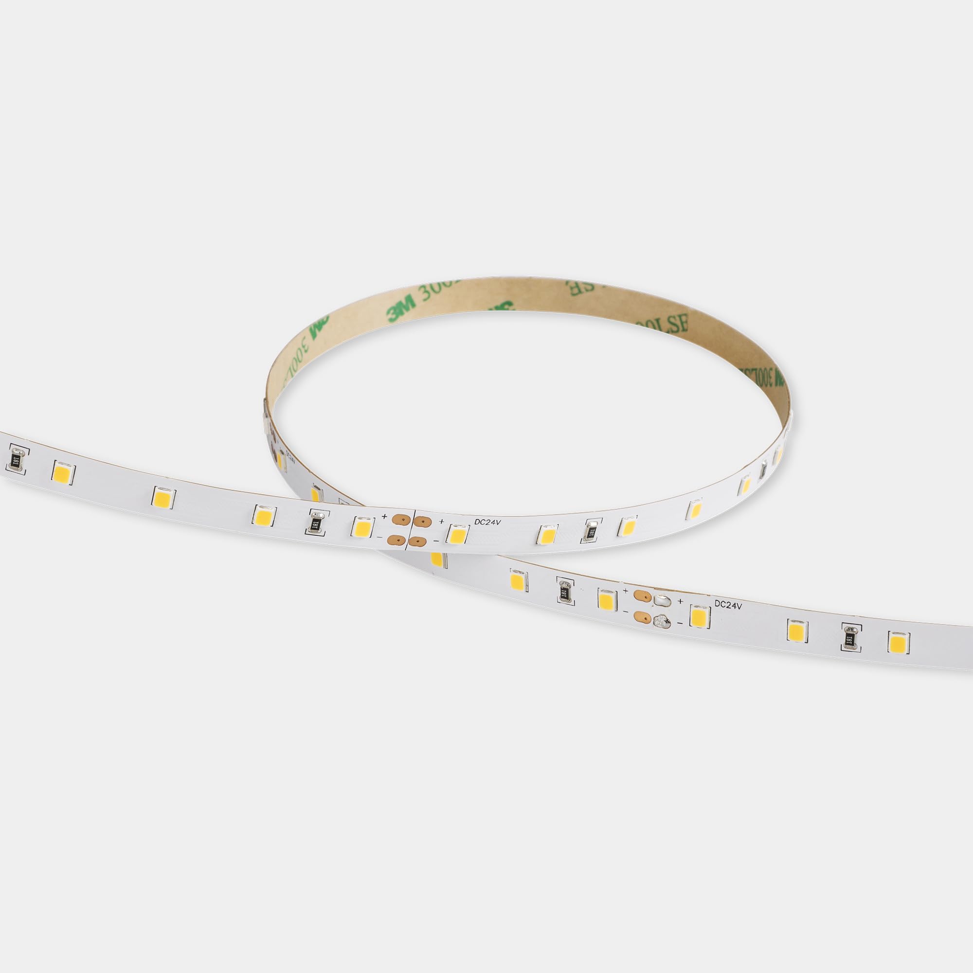 LEDS·C4 Tira LED On Basic 9.6 8mm 48W Blanco Frío 6000K CRI 80 5495LM Iluminación LED de Alto Rendimiento para Espacios Interiores