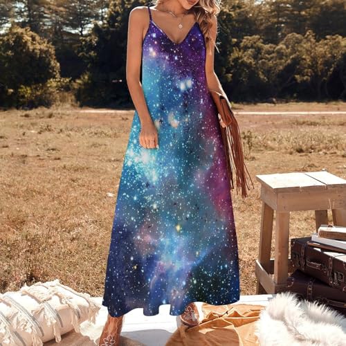 Robe longue galaxie d'exception : coupe maxi sans manches pour des vacances raffinées