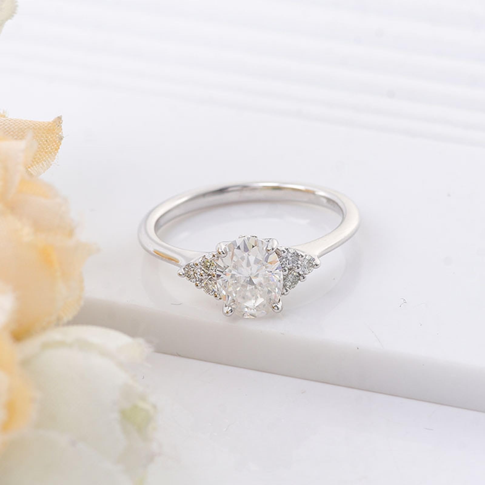 Set di anelli di fidanzamento, 4 griffe, con moissanite da 1 carato, in oro bianco 9 carati, regalo per anniversario di matrimonio