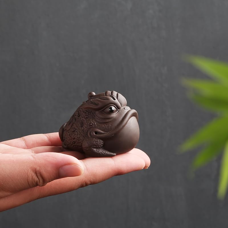 Hormsdar Hand-made Purple Clay Three-legs Toad Tea Pet Frog Statue Kung Fu Tea Tray Decor Tea Lover's Gift Home Office Desk Feng Shui Ornament (Tyrant Purple)