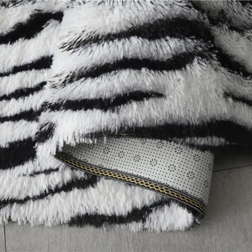 Tapis moderne doux pour réchauffer un sol de salon froid