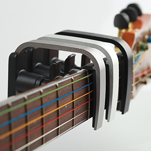 SHUIYUE 3-Finger Version Creative-Droite Folk Guitare Capo Clamp avec 1pc Multi-épaisseur Médiator Guitare,capodastre… - Les Beatles, Paul McCartney, John Lennon, RIngo Starr, George Harrison SHUIYUE 3-Finger Version Creative-Droite Folk Guitare Capo Clamp avec 1pc Multi-épaisseur Médiator Guitare,capodastre… – Image 6
