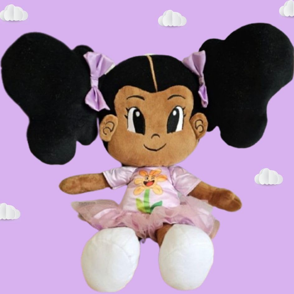 Poupée noire de chiffon afro marron avec de jolis chignons puffs