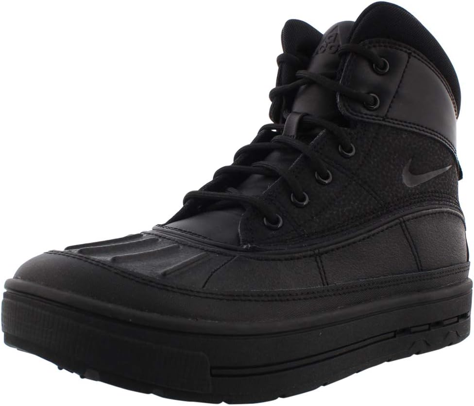 black nike boots acg