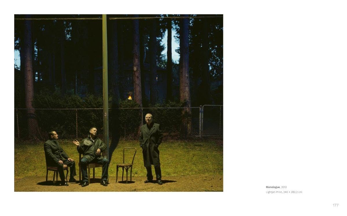 Jeff Wall: Meister der inszenierten Fotografie – Licht, Komposition und Cinematografie in der zeitgenössischen Kunst. Bildband zur großen Ausstellung der Fondation Beyeler