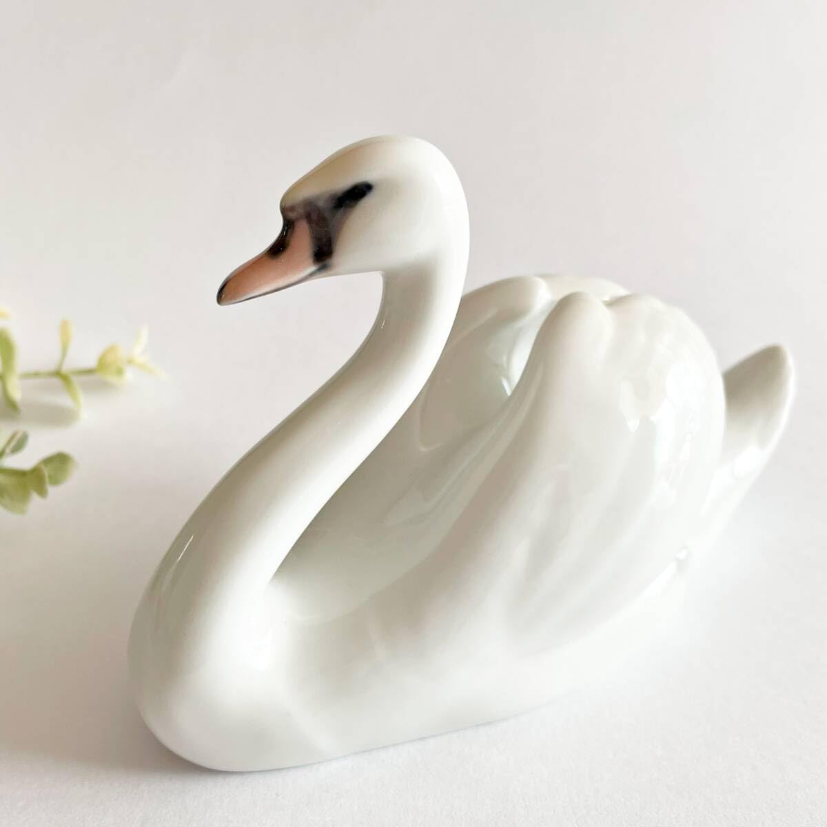 Amazon.co.jp: E2 ロイヤルコペンハーゲン 白鳥 鳥 フィギュリン 