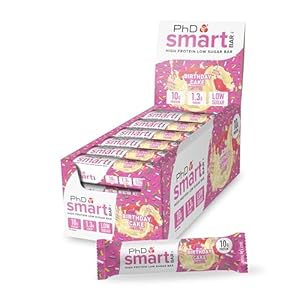 PhD Nutrition Smart Bar Protein Riegel, Protein Snack mit 10g Eiweiß und kaum Zucker / Makrofreundlicher Proteinriegel für unterwegs, 24er Packung mit 32g Riegel, Geburtstagskuchen Geschmack