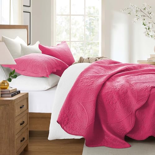 IR Imperial Rooms Queen Quilt Bedding Set Size (90" x 96") + 2 Pillow Shams (20" x 26"+ 2") - 3 Pcs All Season Lightweight Reversible Microfiber Coverlet Floral Embossed Quilt Bedspread (Pink)