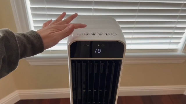 Image of Uthfy 41 Inch Swamp Cooler Air Conditioner, 3-in-1 Portable Air Conditioners with 4 Modes, 3 Speeds, 120 Oscillation, 4 Ice Packs, Removable Water Tank, Cooling Fans that Blow Cold Air with Remote