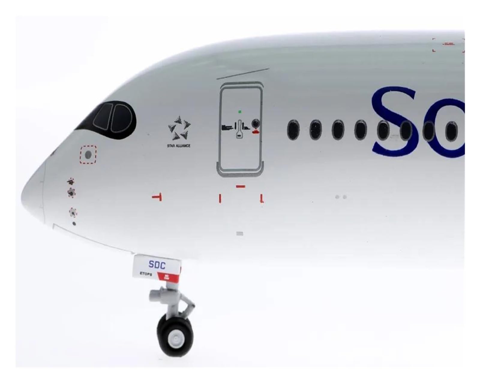 Amazon | Irplane 模型飛行機おもちゃの飛行機模型 1:200 JC ウィング