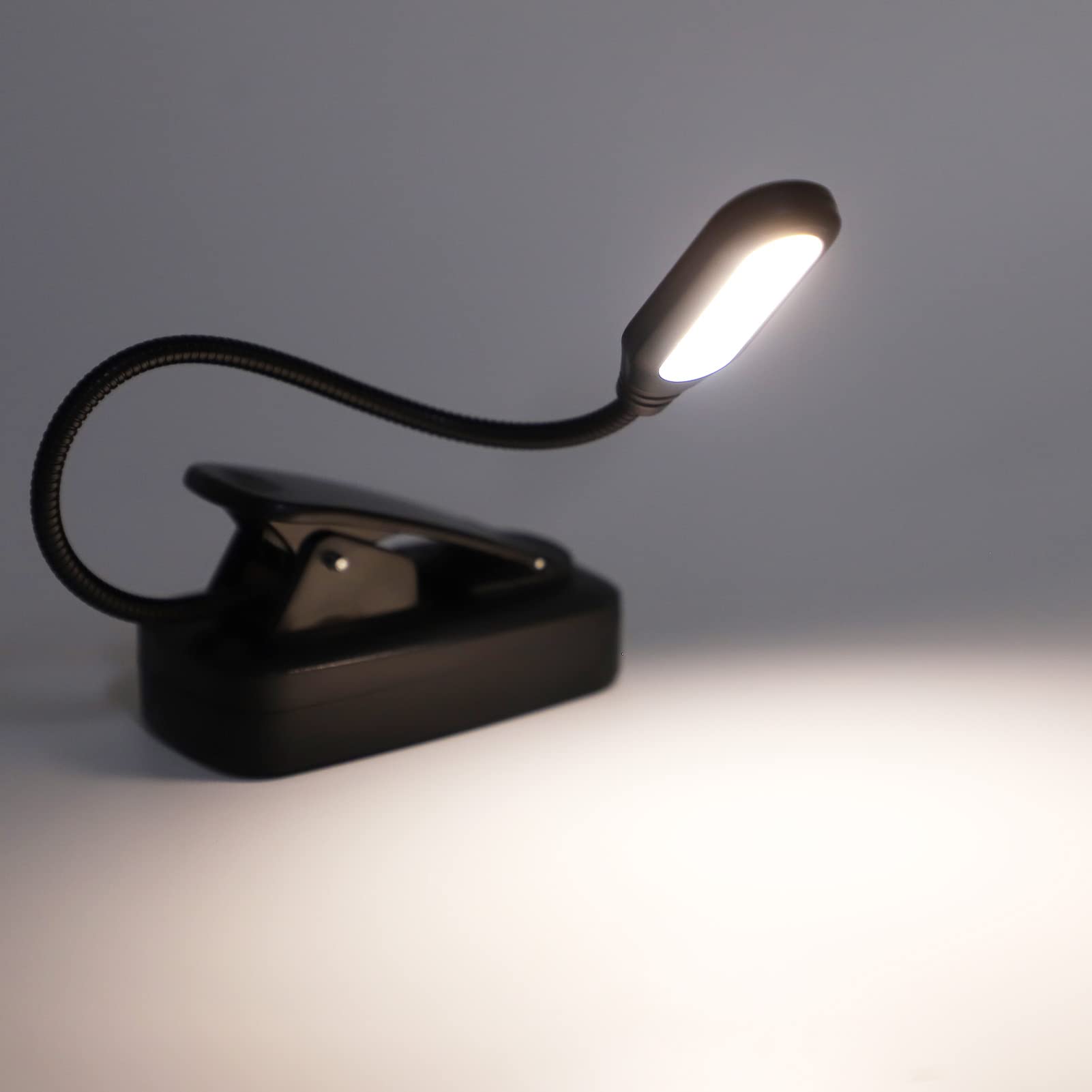 Solight Lampada LED Ricaricabile 5W: Luce RGB e Dimmerabile USB