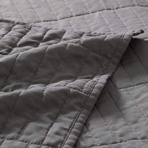 Exq Home Quilt Set King Size Grey 3 Piece,Lightweight Coverlet Modern Style Stitched Quilt Pattern Bedspread Set(1 Quilt,2 Pillow Shams) #TOP2