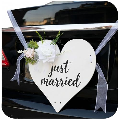 Just Married Heart Sign with Artificial Rose, Wooden Wedding Car Decorations for Getaway Vehicle, Romantic Door Hanging Keepsake, Newlywed Gift