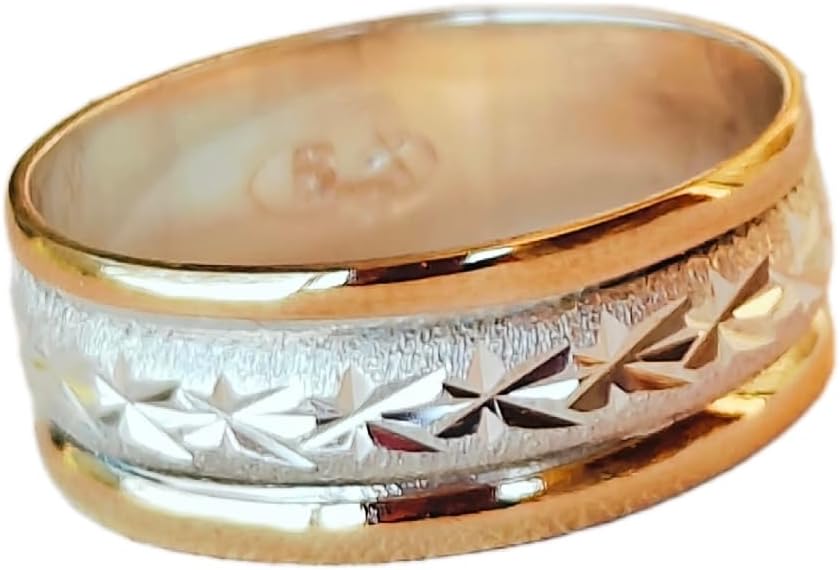 Sterling Silver Two-Tone wedding Band Ring, Gold and Silver Diamond-Cut Pattern, made 925 Silver and 18k plated on the borders