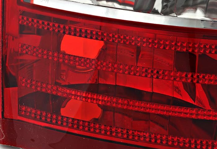 For Chrysler 300 Tail Lights Lamps Set 2005 2006 2007 Driver and Passenger Side