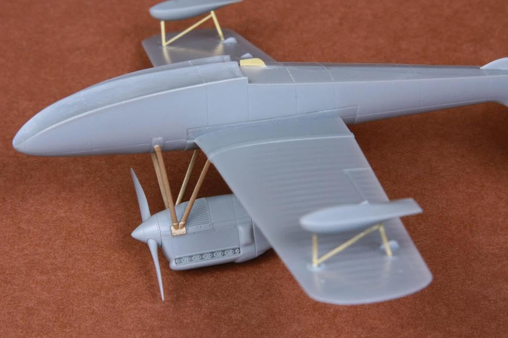 Assembled Macchi M 33 Model Detail