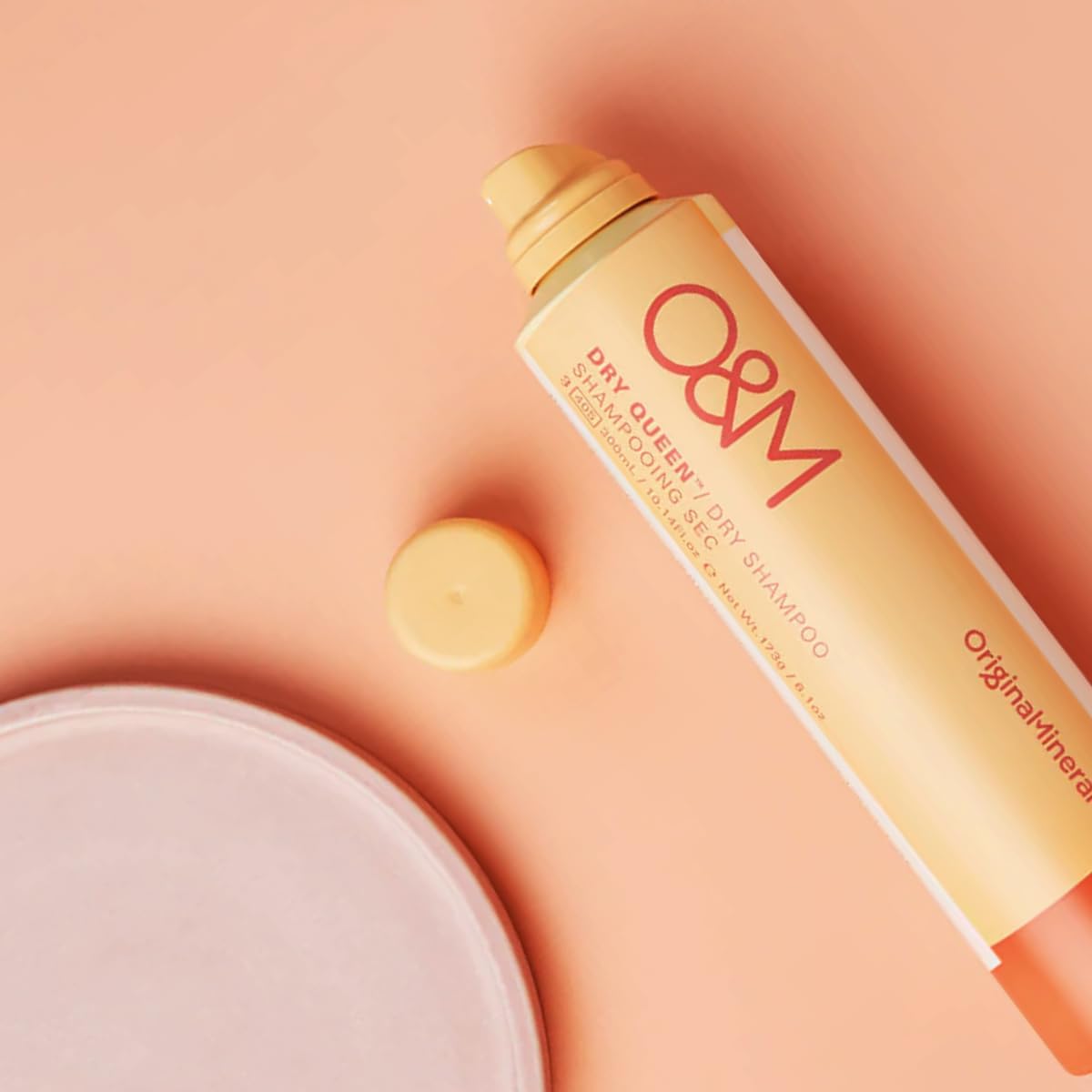 O&M Dry Queen Shampooing Sec (300ml) – Shampooing sec pour volume & fraîcheur – Nettoyage immédiat sans eau – Sans sulfates, parabènes & silicones – Certifié PETA, vegan, fabriqué en Australie