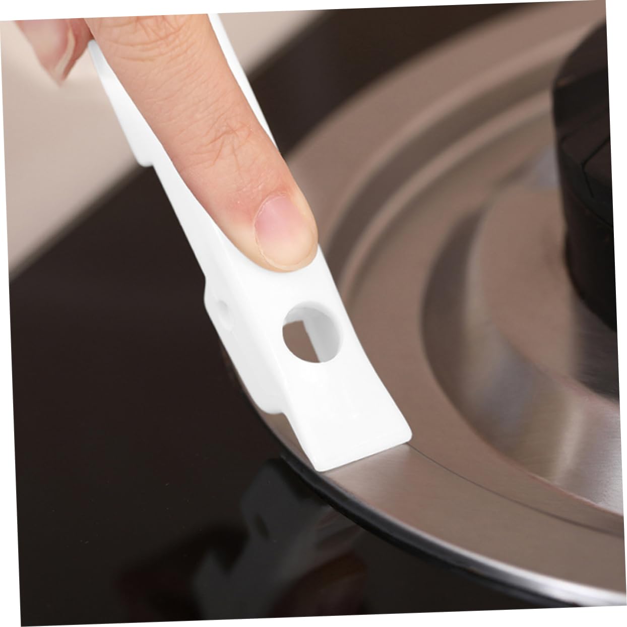 HAPINARY 4pcs Gas Stove Cleaner Brush Off Scrubber Brush Hard Bristle for Cooktop Seam Cleaning