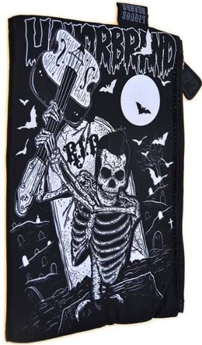 Liquor Brand Pochette Make Up HorrorBrand