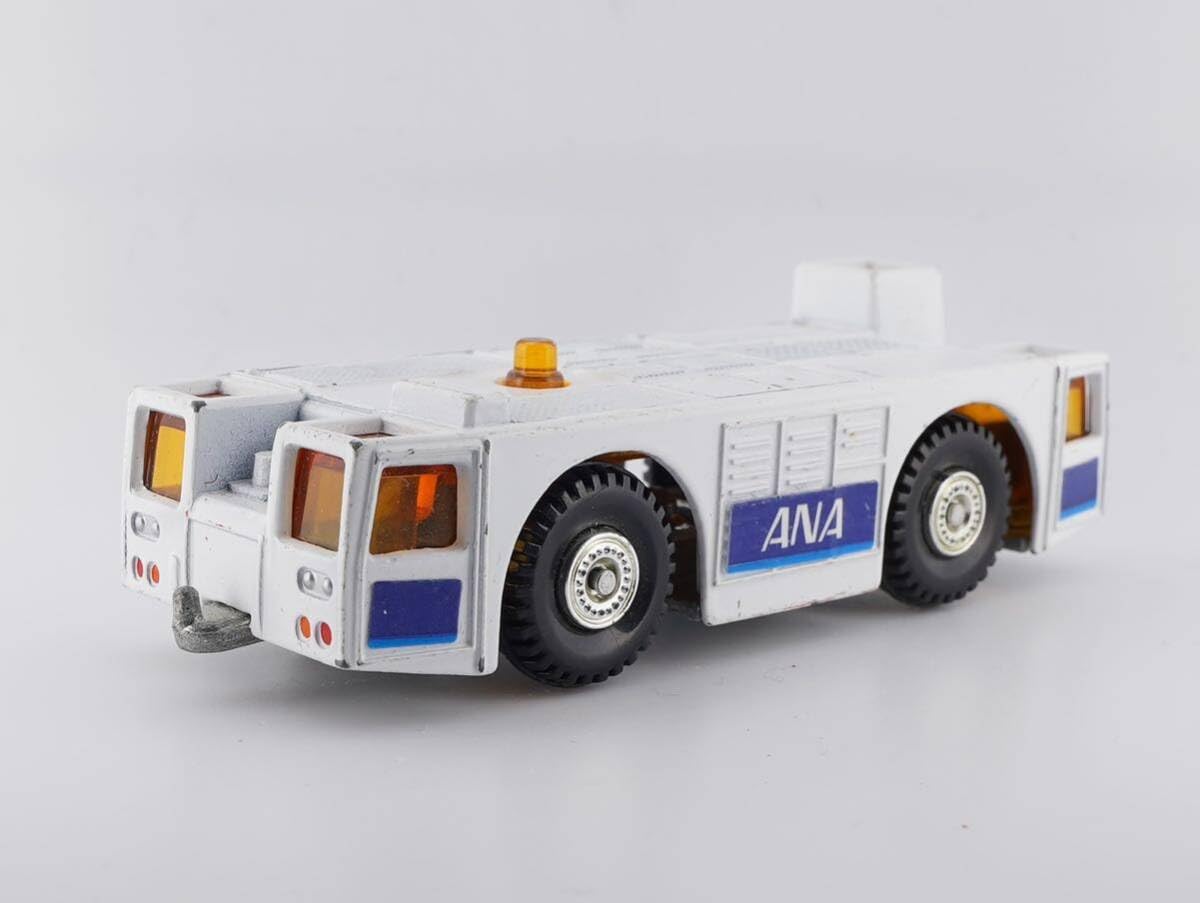 日本航空ジャンボけん引車 Amazon.co.jp: 稀少トミカ ジャンボ けん引車 エアポートセット