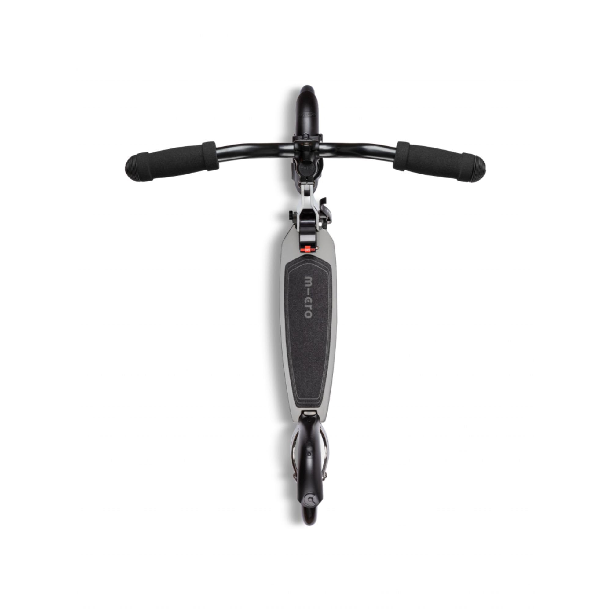 Micro, Micro Classic, Trottinette 2 Roues, Pliable, Alu, Grandes Roues | Roue PU larges 200mm, Guidon ajustable au millimètre, Glisse confortable, Planche ultra-basse Frein arrière, Swiss Design
