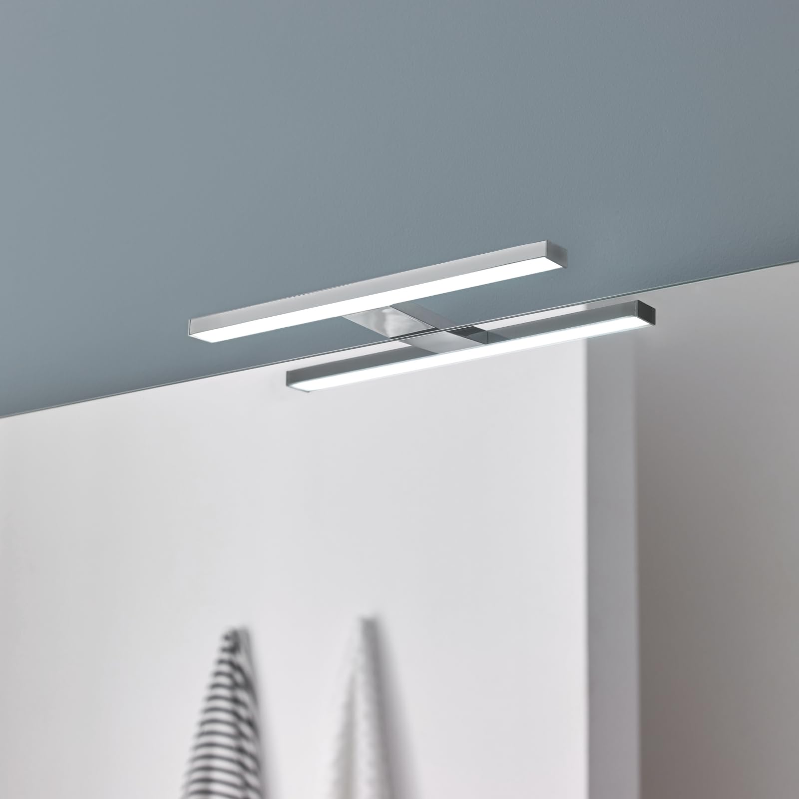 Aplike - Aplique Espejo Baño - Lámpara de Baño LED Boreal 30 cm, Luz Blanca Fría 5700 K, Protección IP44, Iluminación para Espejo de Baño