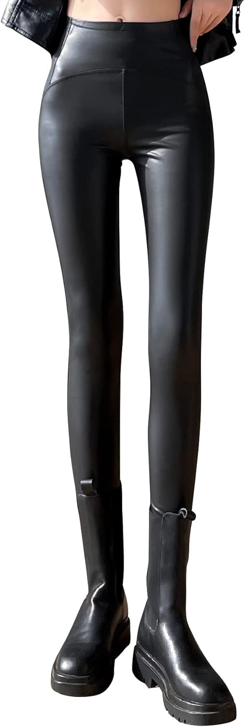 美脚効果抜群！裏起毛ストレッチPUレザーパンツで叶える、洗練された大人スタイル