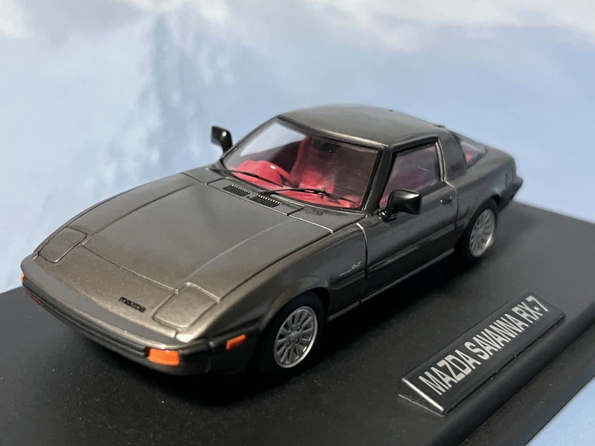 Amazon.co.jp: エムテック製マツダ サバンナ RX-7 (SA22) 1/43 : おもちゃ