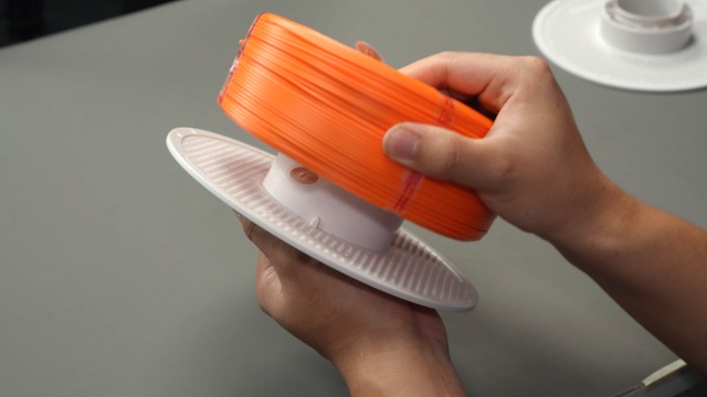 あーる　替えスプール無し 新しく買ったスプール無しのフィラメントの装着方法