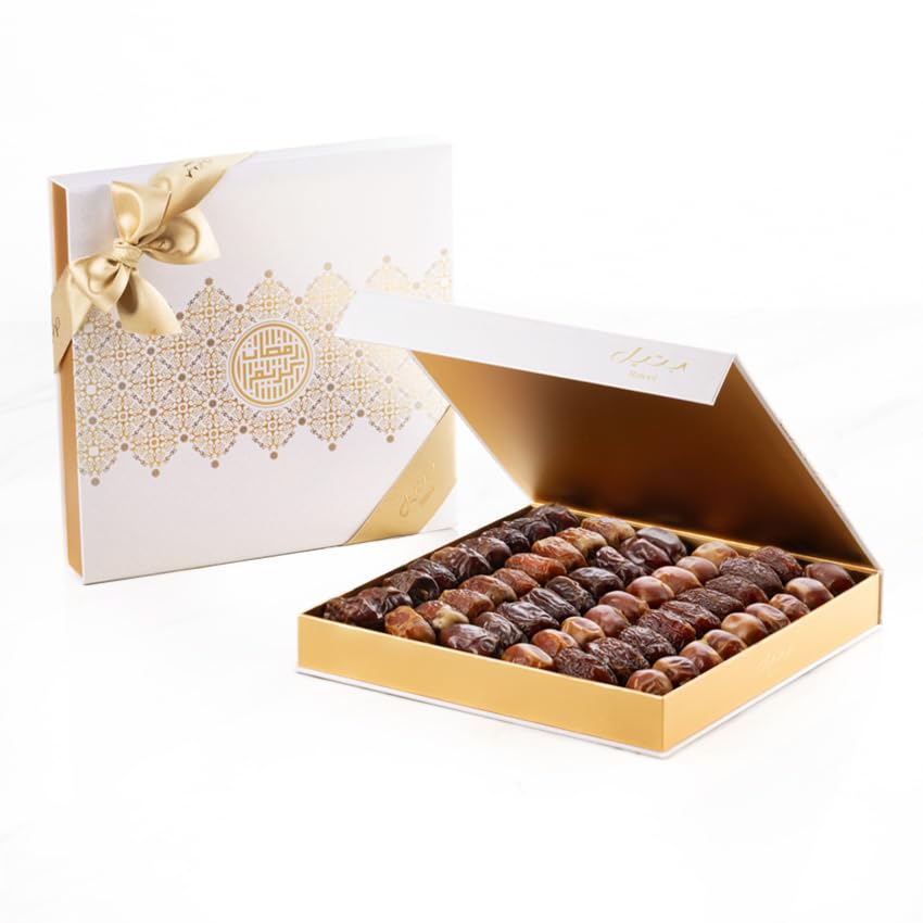 Sadaf Ramadan Gift Box With Premium Plain Dates - Large Size. Luxury Date Gift