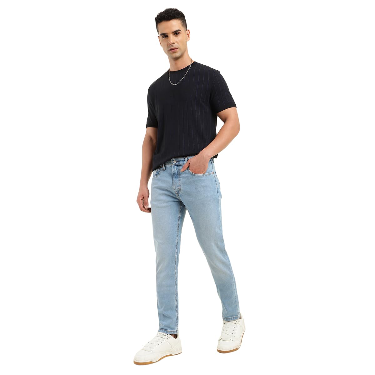 Levi's Men's 512 Slim Fit Mid Rise Jeans at ₹900 – Amazon