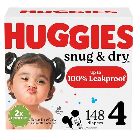 Huggies Snug & Dry Baby Diapers, Size 4 (22-37 lbs), 148 Ct