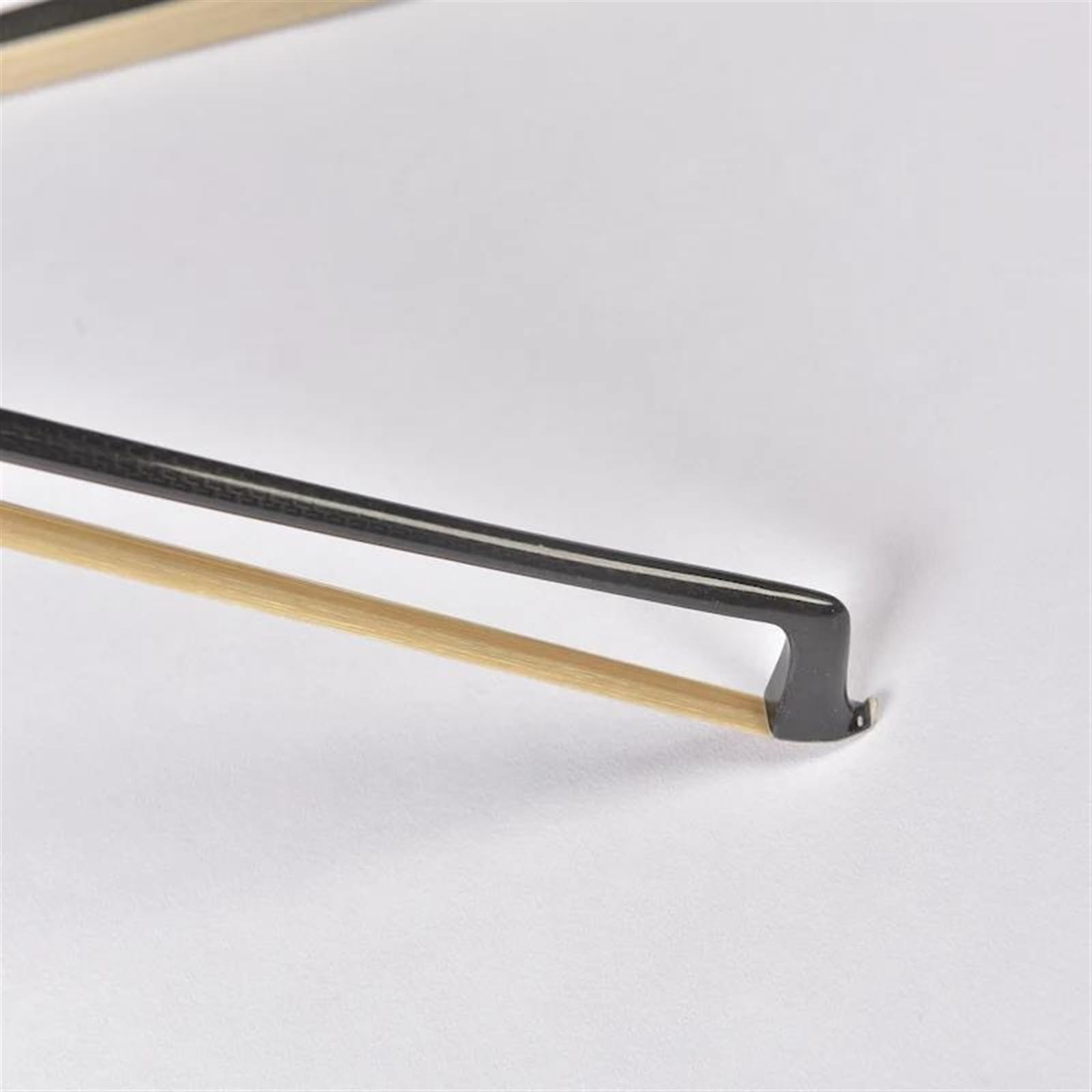 Ćwicz Smyczek Do Skrzypiec Dla 4/4 3/4 1/2 1/4 Fiddle Bow Okrągły Kij Z Włókna Węglowego Heban Naturalne Włosie Końskie Zbalansowane (Color : 4/4)