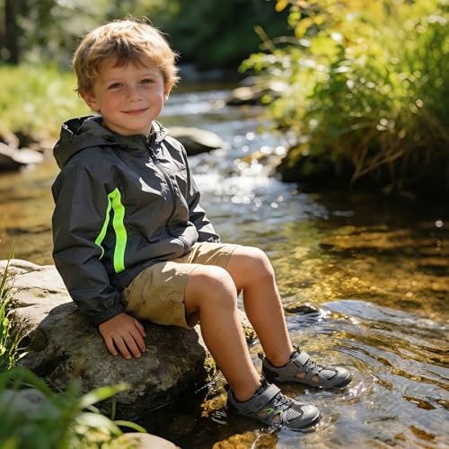 Image of JOINFREE Toddler Sandals Kids Wide Girls Boys Aqua Athletic Sneakers Barefoot Beach Sandals Quicky-Dry Non-slip Outdoor Water Sports Hiking Sandals Summer Water Shoes for Pool River Swim