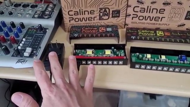 （美品）Caline CP 205 DC 9V ギターエフェクター電源 8ポート Amazon.com: Caline CP-205 Guitar Pedal Power Supply, DC 9V True