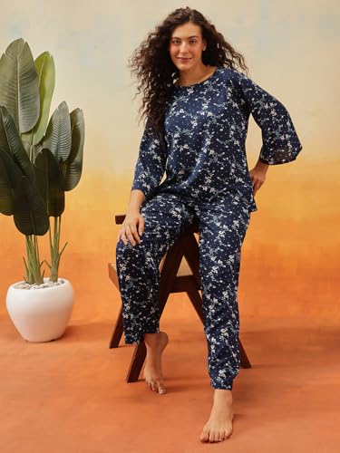 Image of Clovia Women Rayon Night Suit- Floral, Top & Pyjama Set