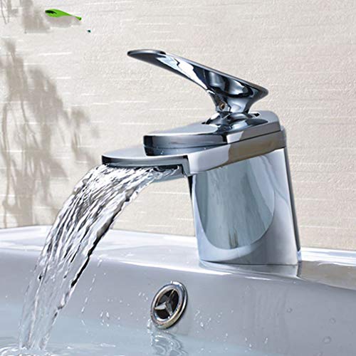 Robinet de salle de bain mitigeur chrome pour des matins sereins