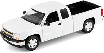 2006 Chevy Silverado 1500 Double Cab Truck 77393D - 1/25 Scale Diecast Model Car White