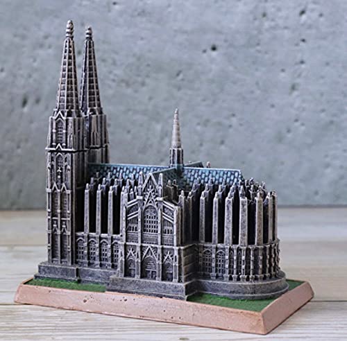 Modelo de Catedral de Colonia para rellenar espacios vacíos en vitrinas 5
