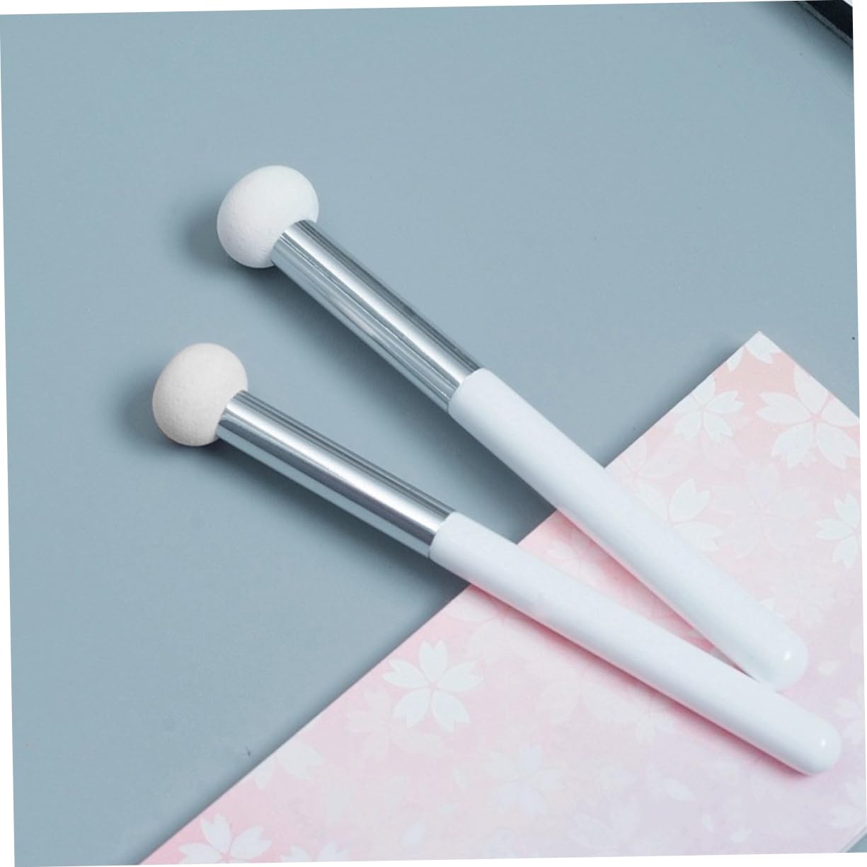 LIFKOME 6Pcs Facial Makeup Concealer Brush Portable Sponge Applicator for Nose and Face Lightweight Handle for Beginners and Professionals for Travel and Home