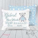 cojin antivuelco personalizado para bebe  Cojín personalizado nacimiento bebé oso con reverso estampado de estrelals 30x23 cm. Relleno incluido!!