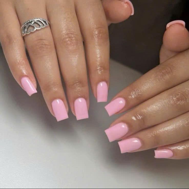 Wooyas Pink Press on Nails Handmade Press on Nails Reusable Medium Square Fake Nail Kit with Glue 12 Size 24 PCS Solid Color False Nail Set